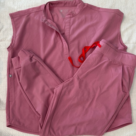 Figs Tops - Figs Rafaela Scrub Top